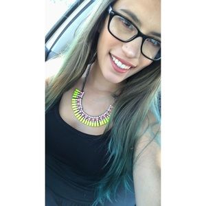 Meet Your Seller✌🏼️